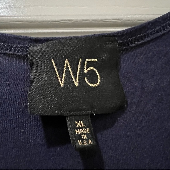 Anthropologie W5 XL Navy Blue Embroidered Red Rose Detail Blouse O - Picture 5 of 6